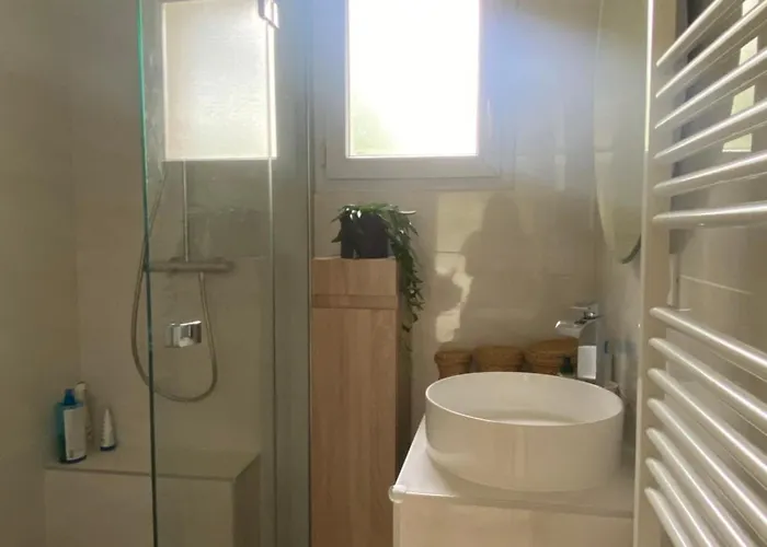 Avec Jardin A 2 Pas Du * エクスレバン