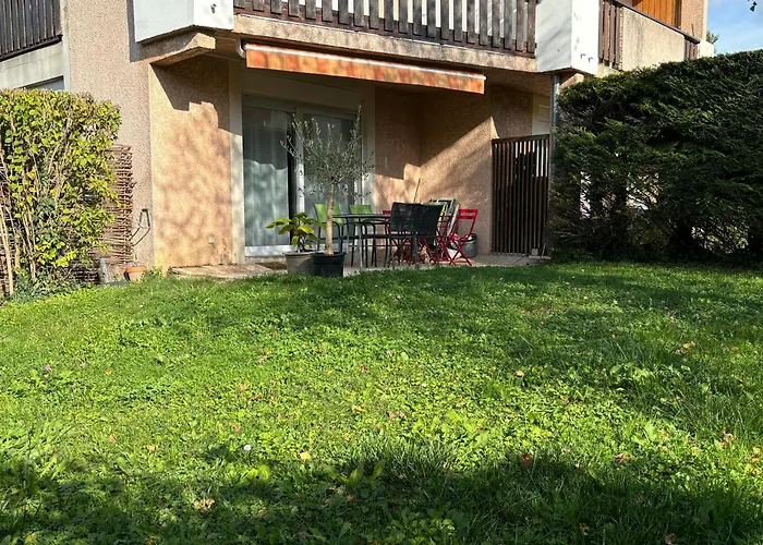 アパート Avec Jardin A 2 Pas Du *